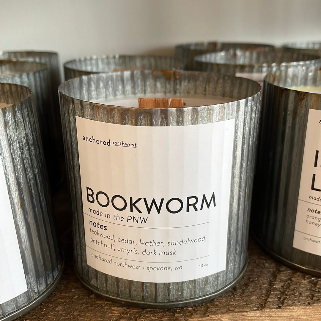 Bookworm 10oz Tin Woodwick Candle